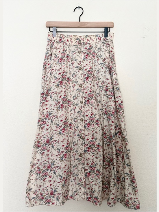 Liz Claiborne Dresses & Skirts - 🌼 vintage 90’s liz claiborne floral maxi skirt